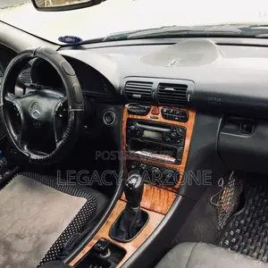 Mercedes-Benz C-Class 2003 Black
