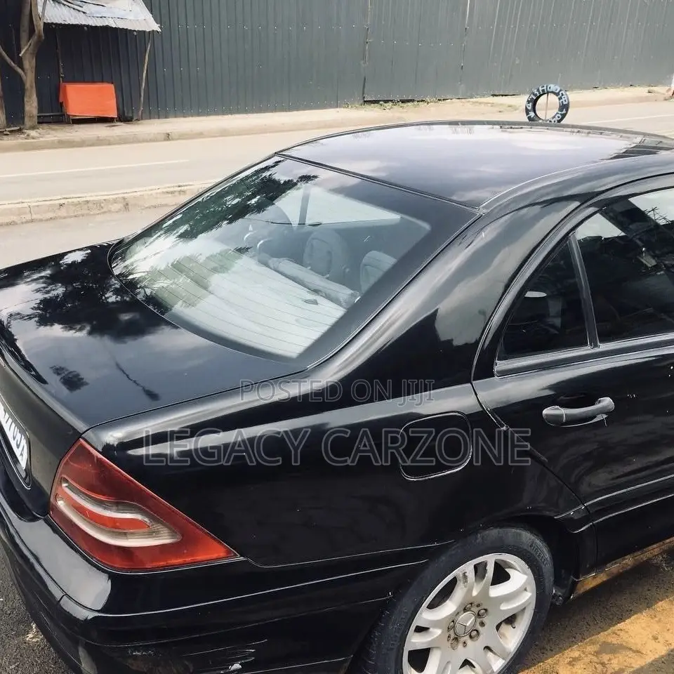 Mercedes-Benz C-Class 2003 Black