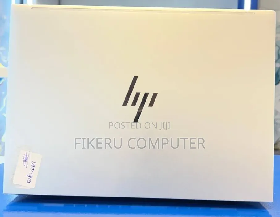 New Laptop HP EliteBook 840 G9 16GB Intel Core i5 SSD 512GB
