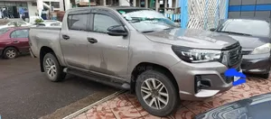 Toyota Hilux 2020 Silver