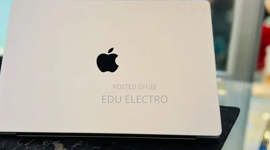 New Laptop Apple MacBook Pro 2021 M1 32GB Apple M1 Max SSD 1T