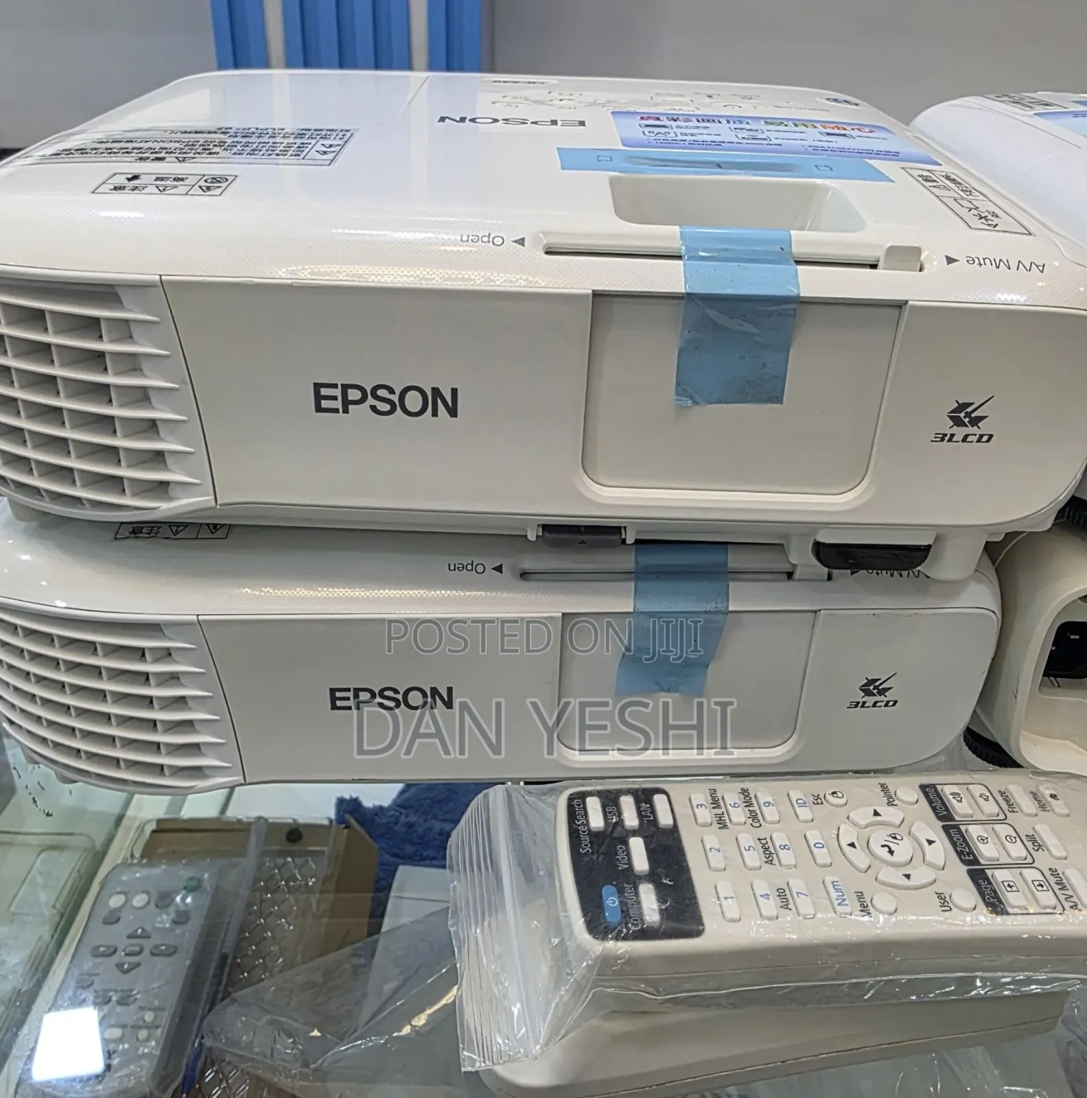 Brand New EPSON Projector
Model Name: CB -X49
Hardw