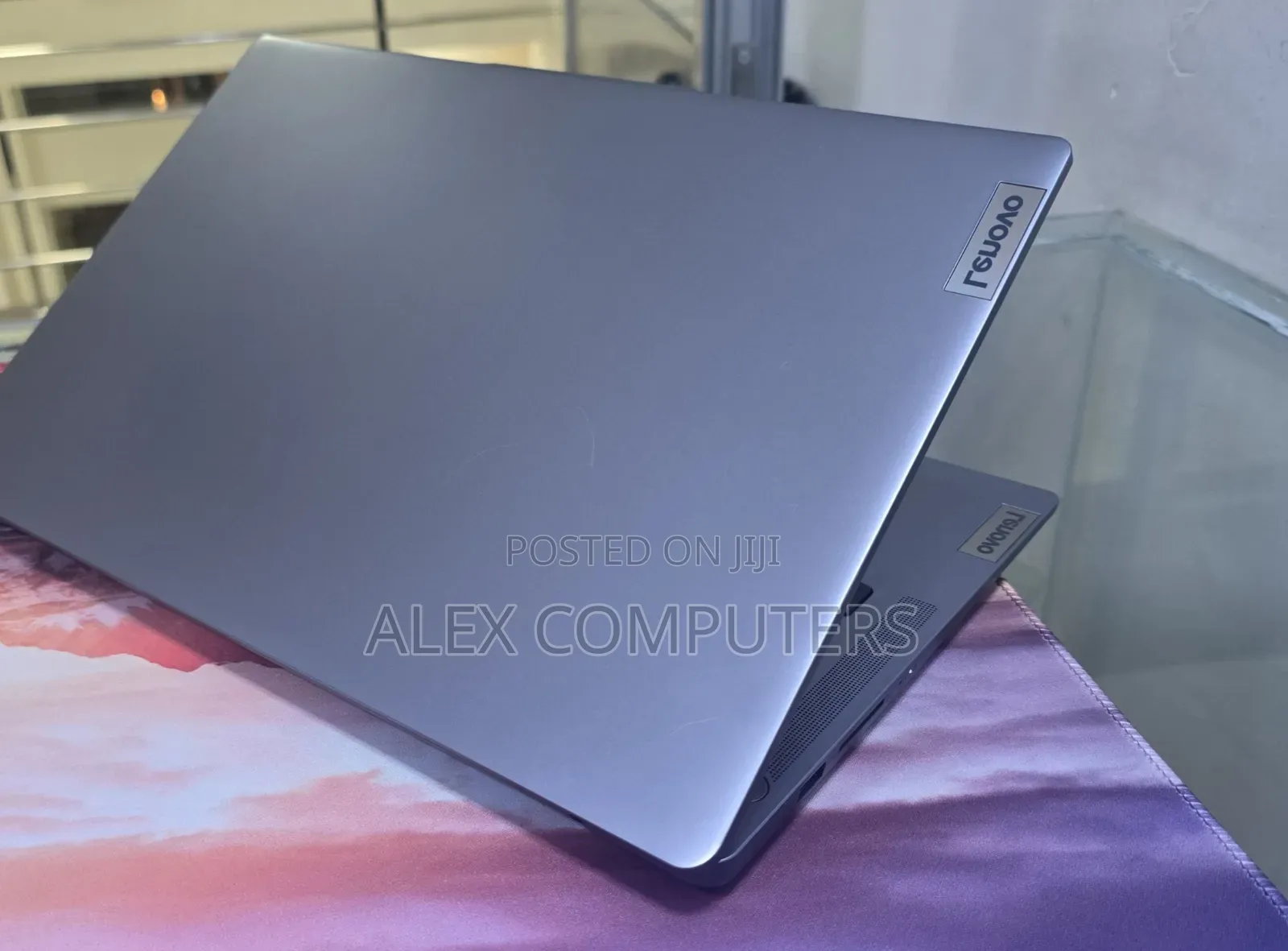 New Laptop Lenovo Ideapad 3 8GB Intel Core i5 SSD 512GB