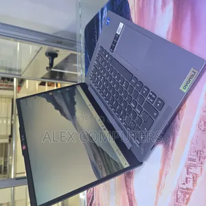 New Laptop Lenovo Ideapad 3 8GB Intel Core i5 SSD 512GB