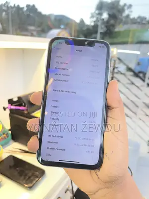 Apple iPhone XR 64 GB