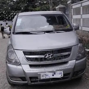 Hyundai Starex 2013 Silver