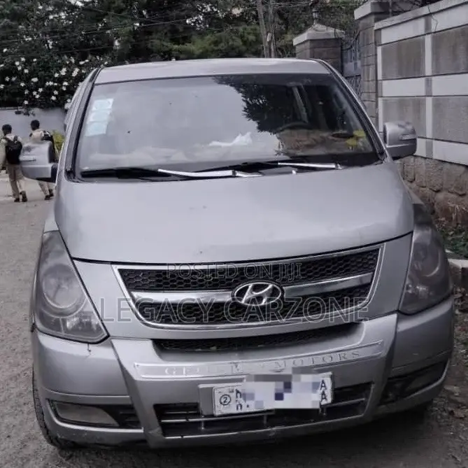 Hyundai Starex 2013 Silver