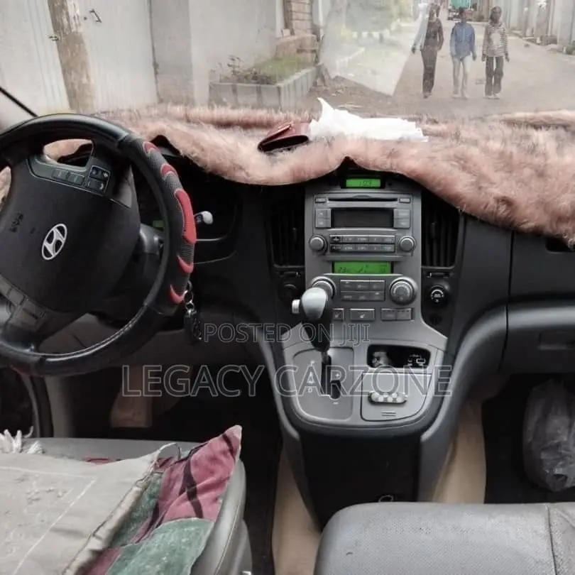 Hyundai Starex 2013 Silver