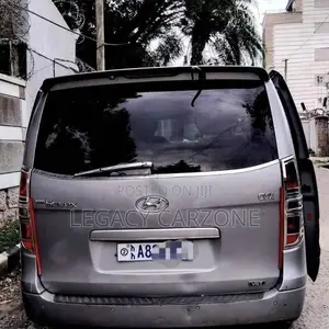 Hyundai Starex 2013 Silver