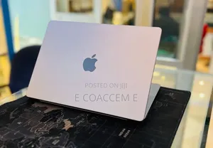New Laptop Apple MacBook 16GB SSD 512GB