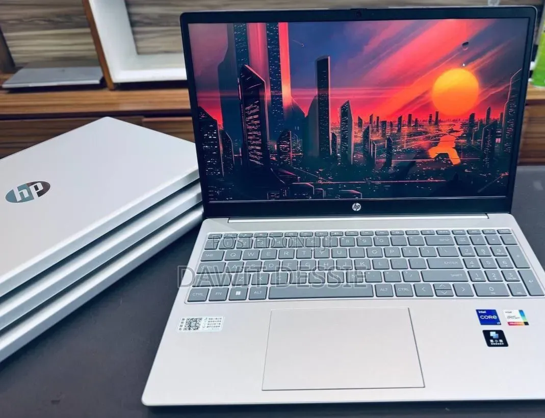 New Laptop HP Stream Notebook 16GB Intel Core i7 SSD 1T