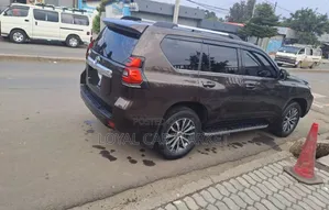 Toyota Land Cruiser Prado 2019 Brown