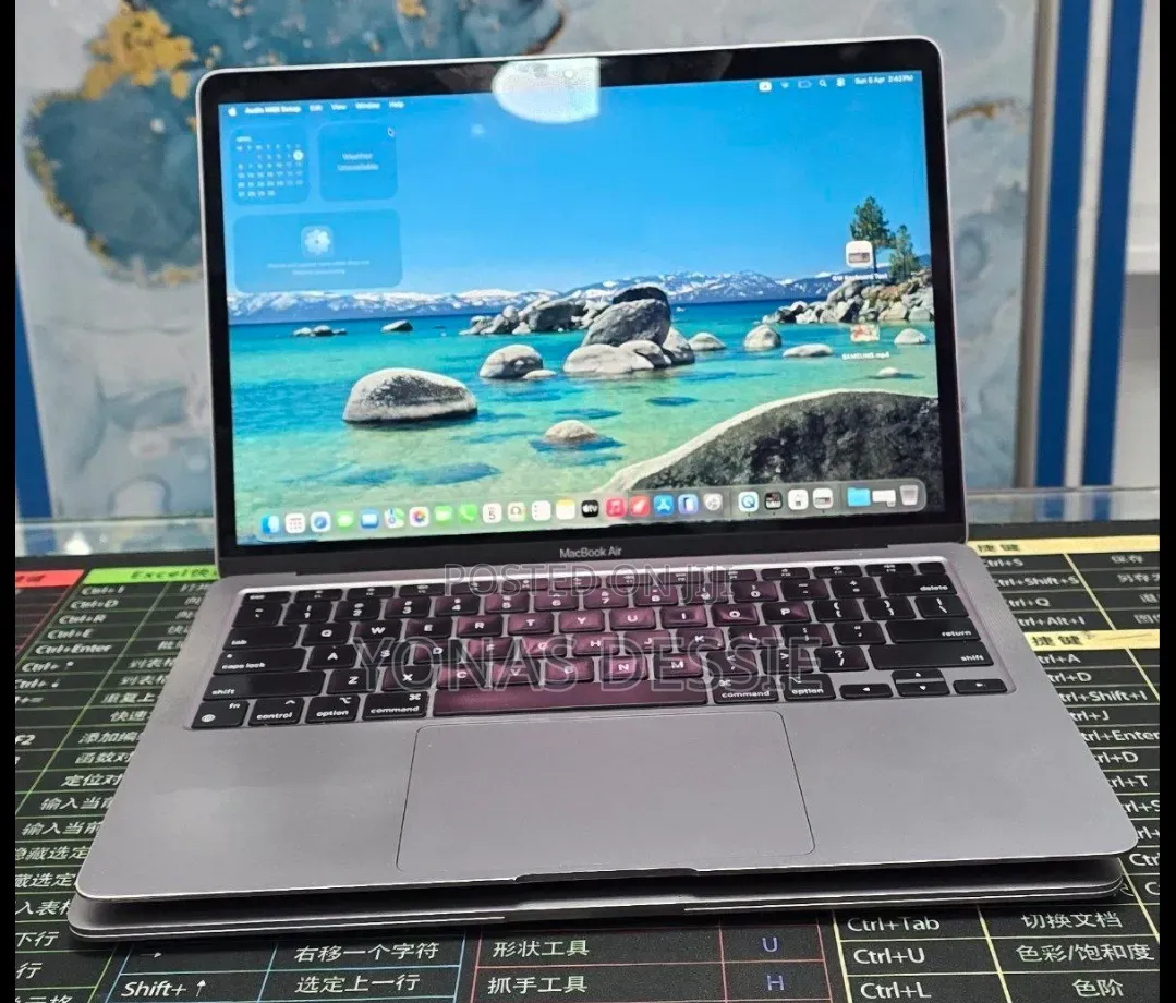 New Laptop Apple MacBook Air 2020 M1 8GB Apple M1 SSD 256GB
