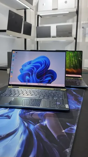 New Laptop Lenovo ThinkPad Yoga 16GB Intel Core Ultra 7 SSD 512GB