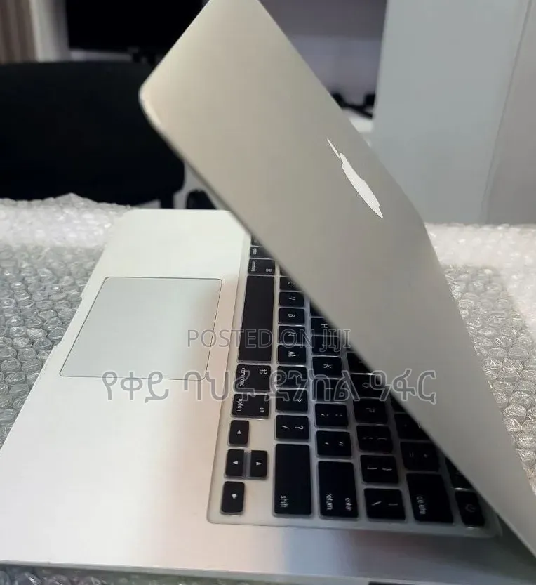 New Laptop Apple MacBook Air 2017 16GB Intel Core i5 SSD 512GB