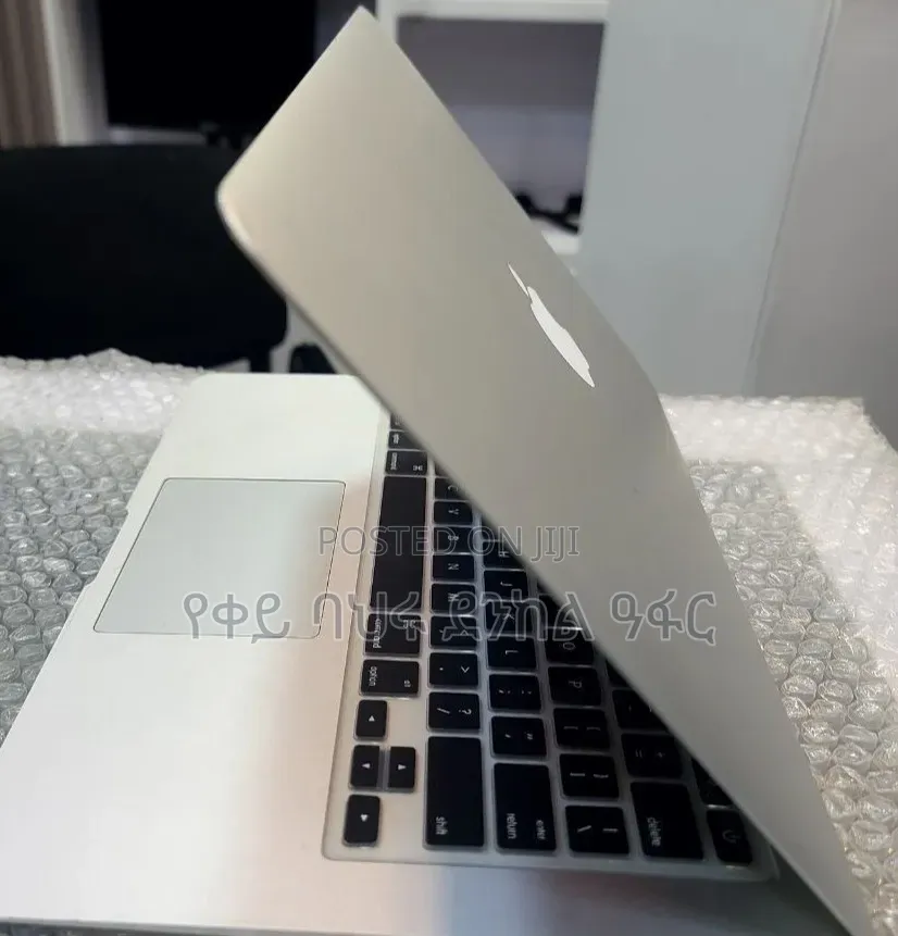 New Laptop Apple MacBook Air 2017 16GB Intel Core i5 SSD 512GB