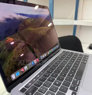 New Laptop Apple MacBook 16GB Apple M1 Pro SSD 512GB