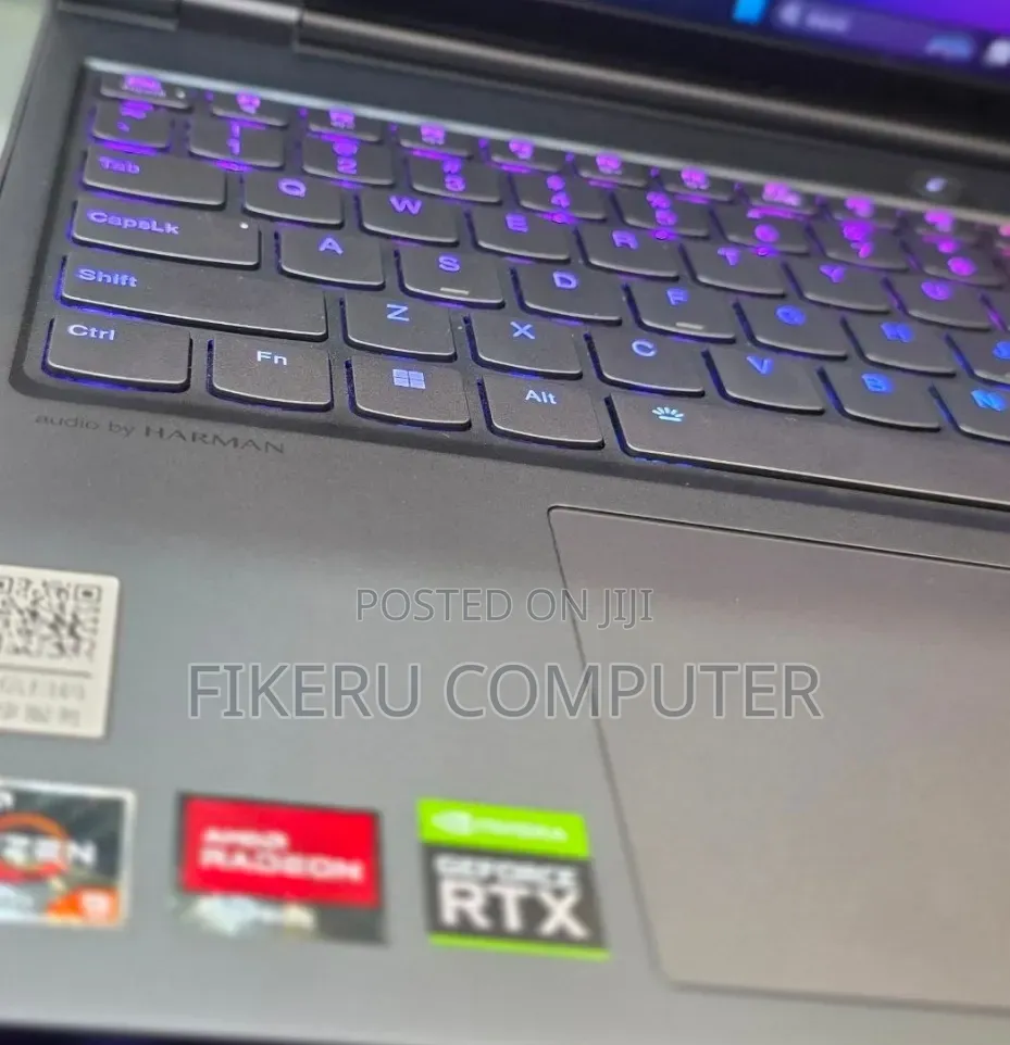 New Laptop Lenovo Legion 9 32GB AMD Ryzen 9 SSD 1T