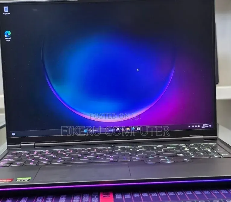 New Laptop Lenovo Legion 9 32GB AMD Ryzen 9 SSD 1T