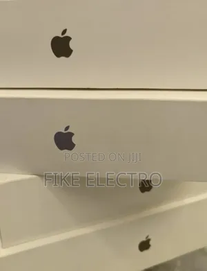 New Laptop Apple MacBook Air 2026 M5 16GB Apple M5 SSD 512GB
