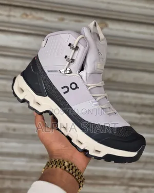 On Cloudrock Mid100% Water Proof Boots for Man's