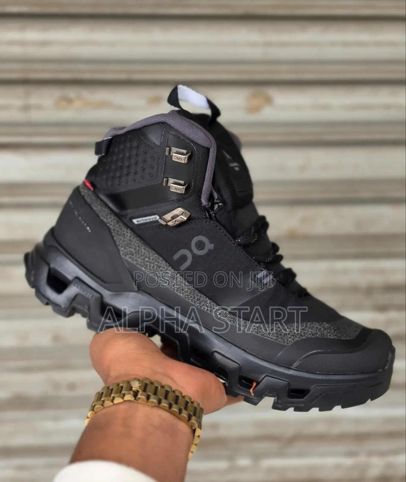 On Cloudrock Mid100% Water Proof Boots for Man's