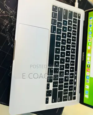 New Laptop Apple MacBook 16GB SSD 256GB