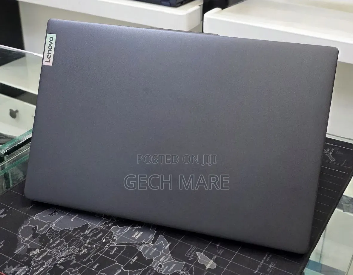 New Laptop Lenovo Ideapad 3 8GB Intel Core i5 SSD 512GB