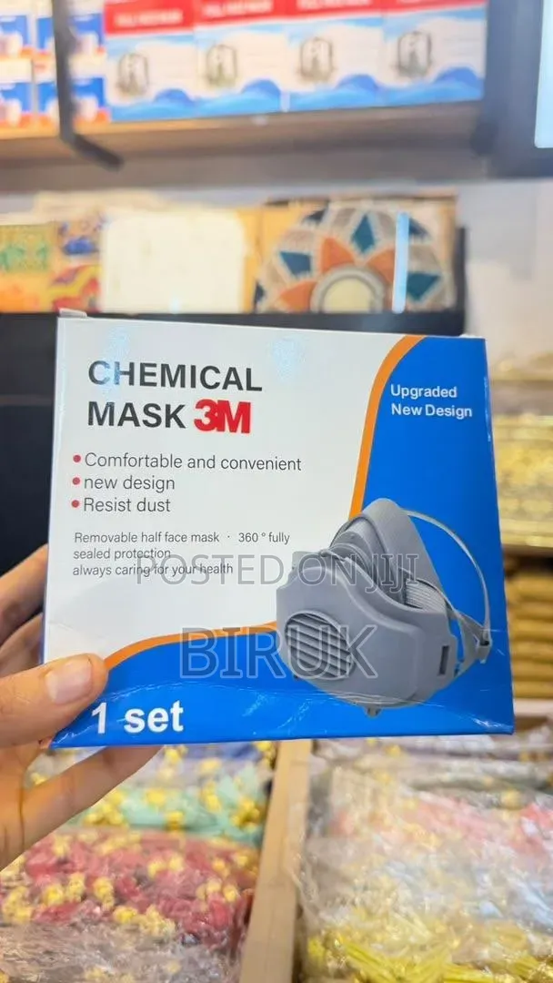 3M 3200 Half Face Chemical Mask