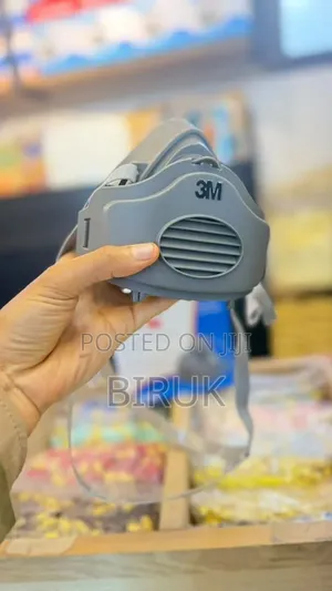 3M 3200 Half Face Chemical Mask