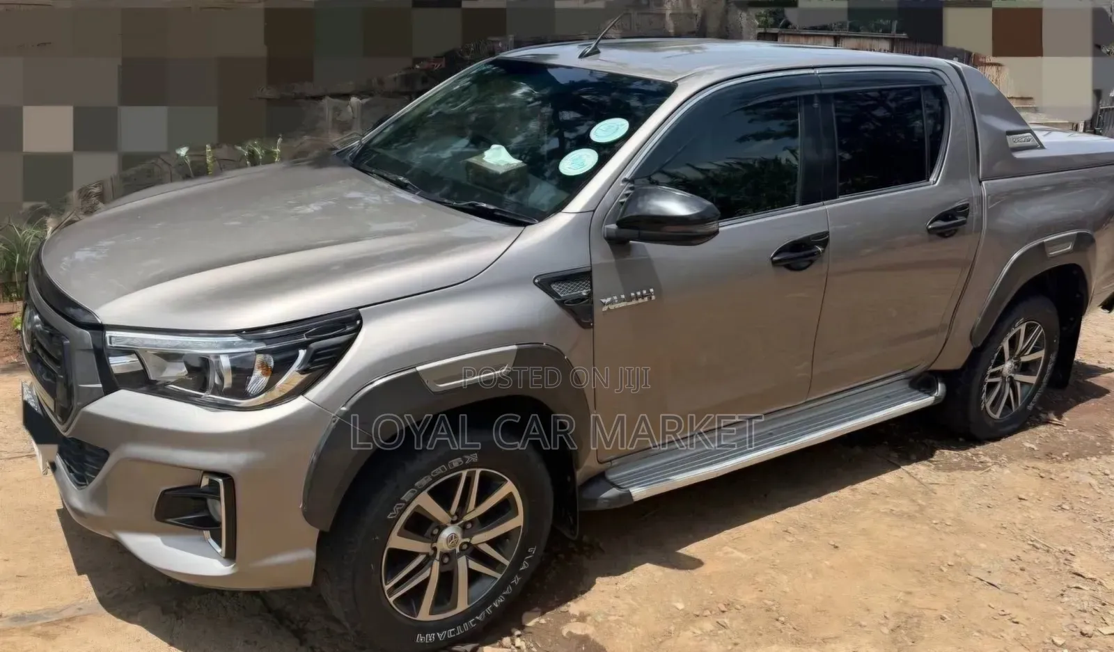 Toyota Hilux 2020 Gray
