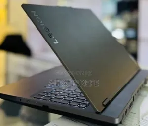 New Laptop Lenovo Legion 5 16GB AMD Ryzen 7 SSD 1T