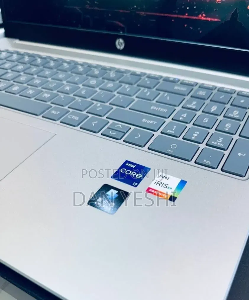 New Laptop HP Stream Notebook 16GB Intel Core i7 SSD 1T