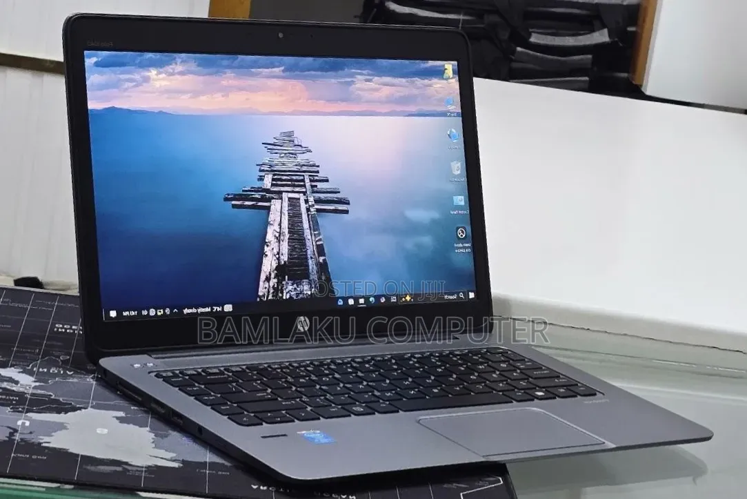 New Laptop HP EliteBook Folio 1040 G2 4GB Intel Core i5 SSD 256GB