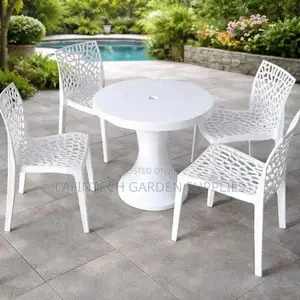 Plastic Chair | የፕላስቲክ ወንበር