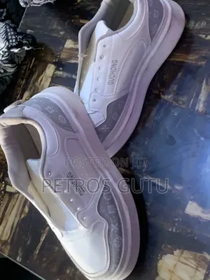 Secondhand Shoes