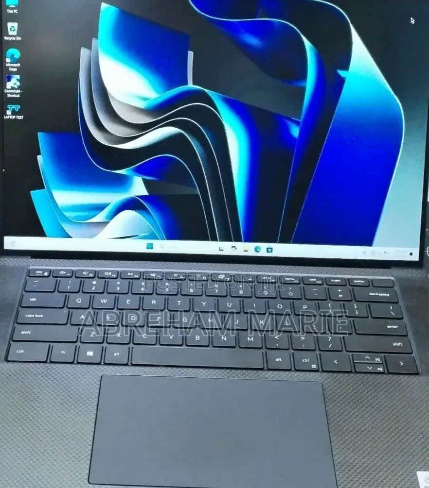 New Laptop Dell XPS 15 16GB Intel Core i7 SSD 512GB