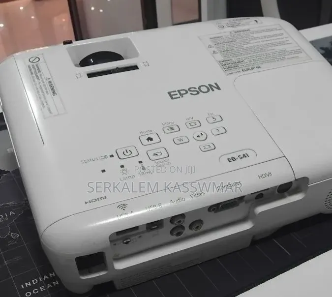 Epson Projector 
m