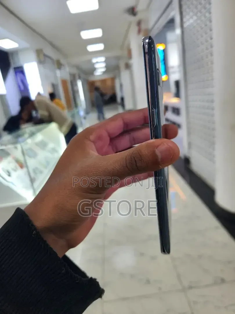 New Samsung Galaxy S10 5G 256 GB Black