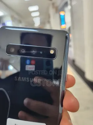 New Samsung Galaxy S10 5G 256 GB Black