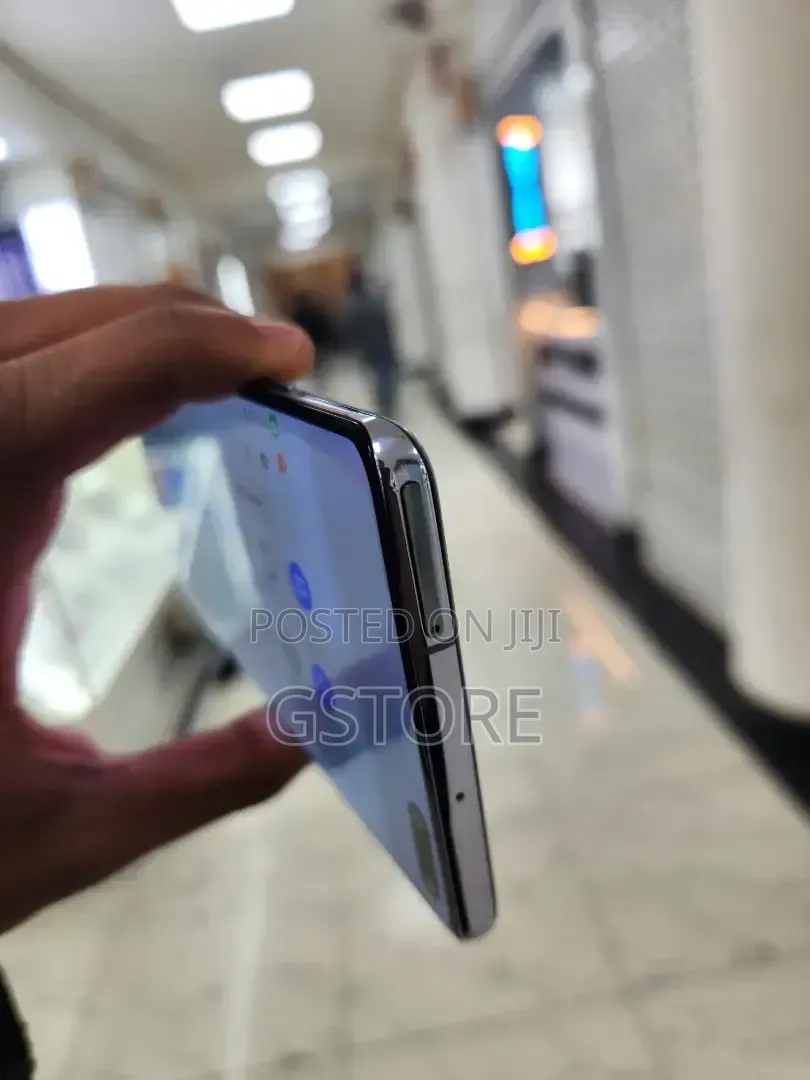 New Samsung Galaxy S10 5G 256 GB Black