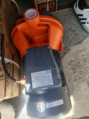 ,LEO 2ACm300H Twin-Impeller Centrifugal Surface Water Pump