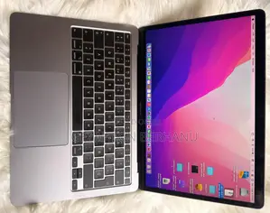 New Laptop Apple MacBook Air 2020 8GB Intel Core i5 SSD 512GB