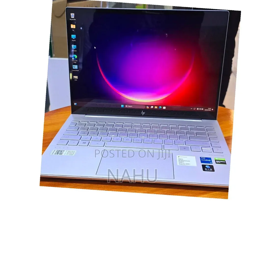 New Laptop HP Envy x360 16GB Intel Core i5 SSD 512GB