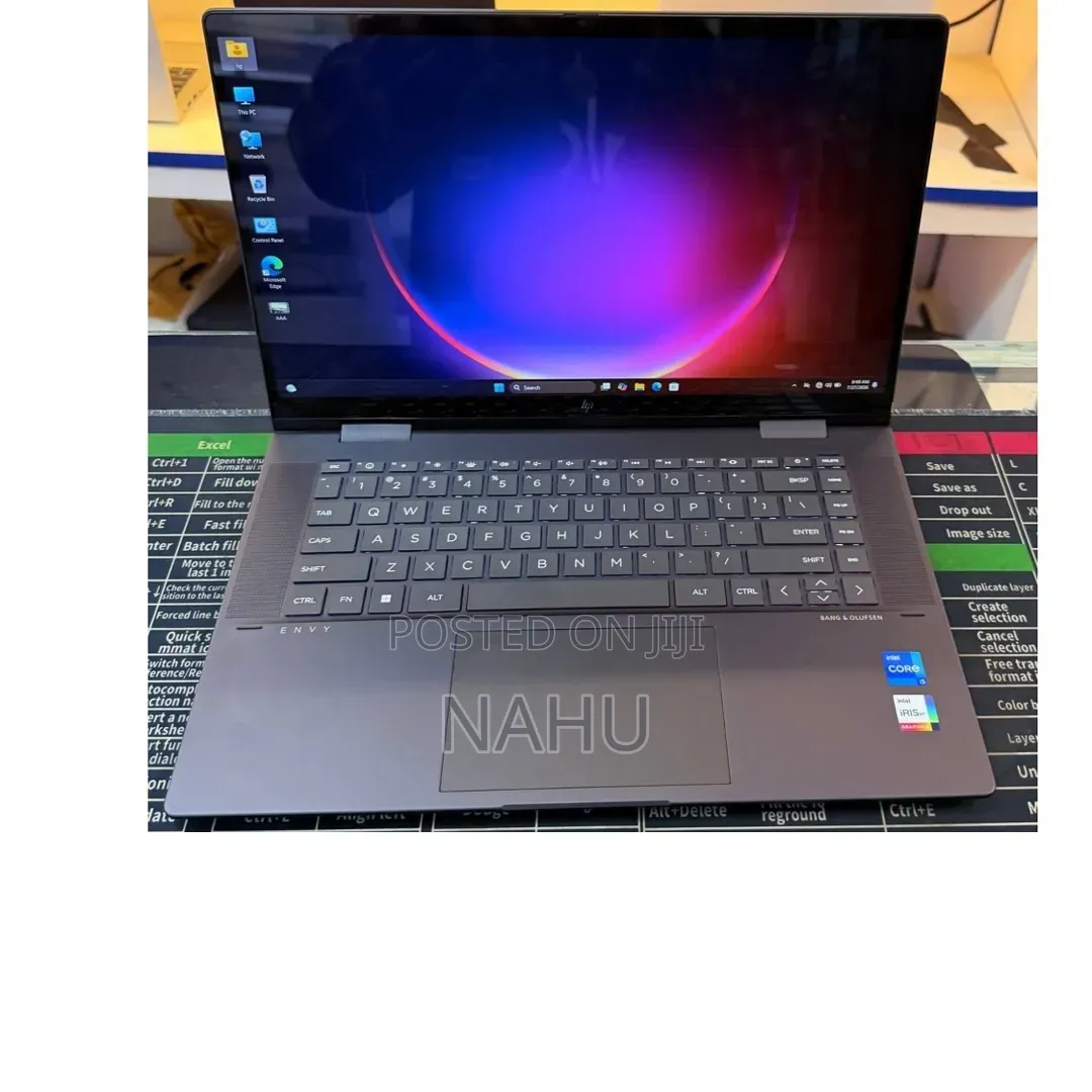 New Laptop HP Envy x360 16GB Intel Core i5 SSD 512GB