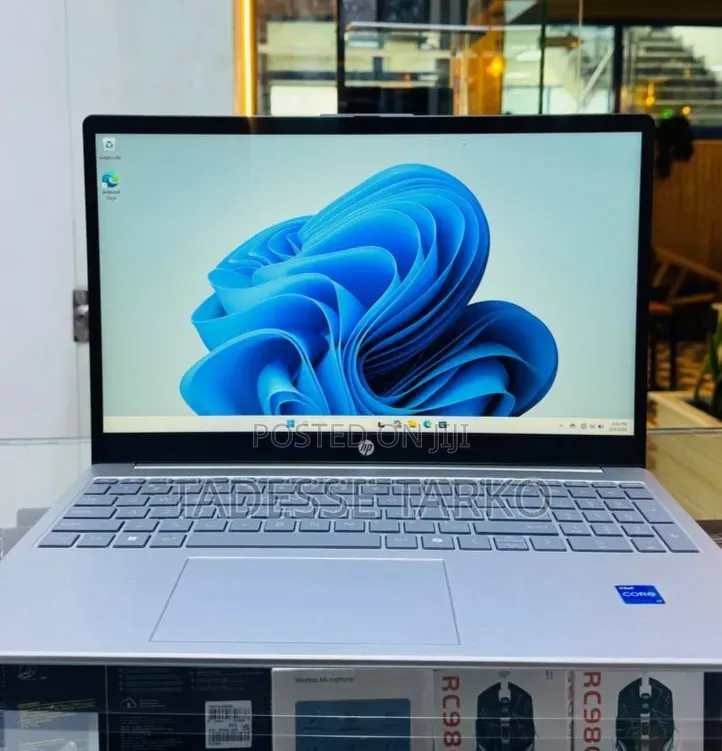 New Laptop HP Stream Notebook 16GB Intel Core i7 SSD 1T