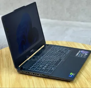 New Laptop MSI 32GB Intel Core i7 SSD 1T