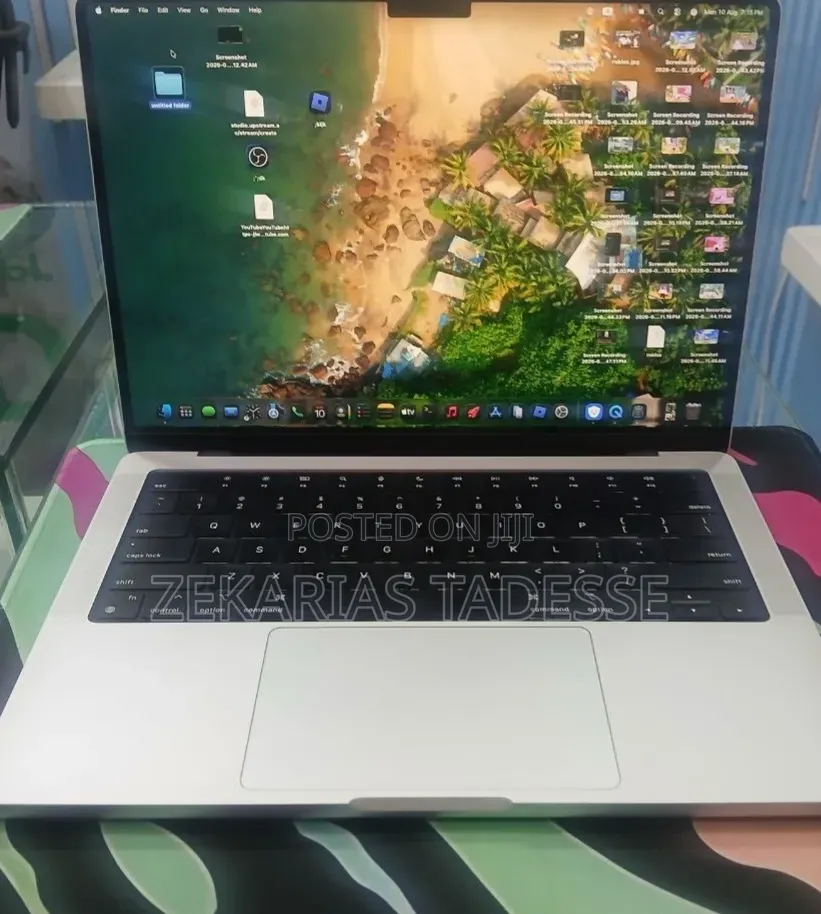 New Laptop Apple MacBook Pro 2021 M1 16GB Apple M1 Pro SSD 512GB