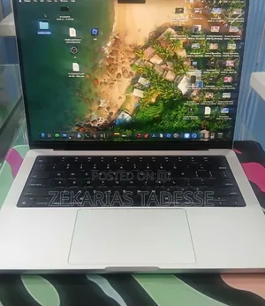 New Laptop Apple MacBook Pro 2021 M1 16GB Apple M1 Pro SSD 512GB