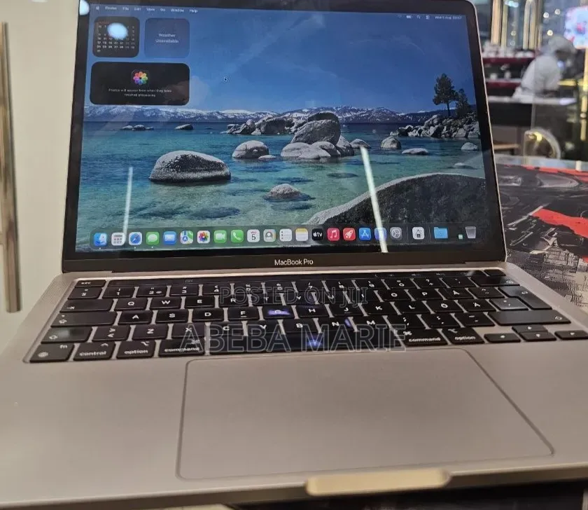 New Laptop Apple MacBook Pro 2020 16GB Apple M1 SSD 256GB